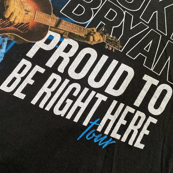 Luke Bryan Proud To Be Right Here Tour 2021 Graphic T-Shirt Size M Country Music - Picture 5 of 16